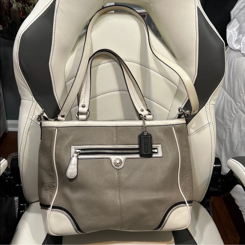 Coach Laura Spectator Tote, EUC - Picture 2 of 14